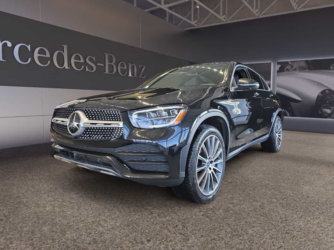 Image 1 Mercedes-Benz GLC GLC 300 Coupe Ens. Sport, Premium. Premium plus... 2023