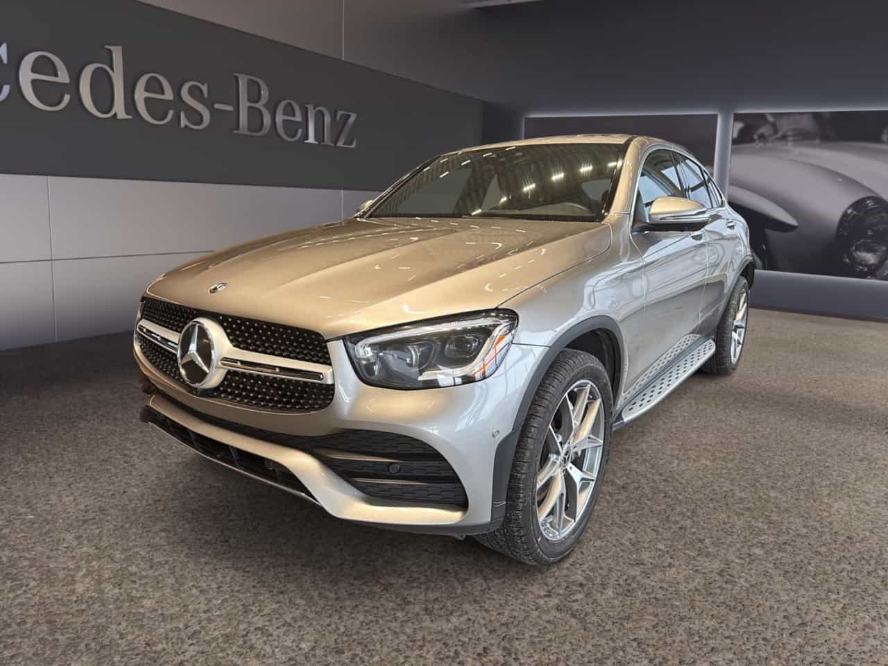 Image 1 Mercedes-Benz GLC GLC 300 Coupe Ens. Sport, Premium 1 & 2, Technologie 2020