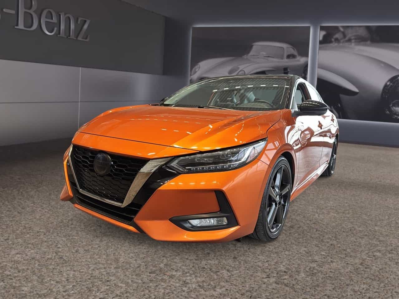 Image 1 Nissan Sentra SR Toit ouvrant, Radio satellite, Volant chauffant... 2022