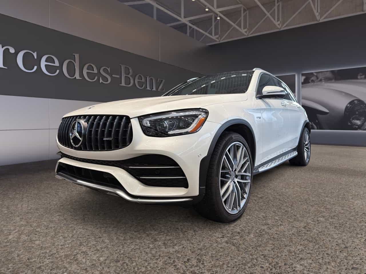 2022 Mercedes-Benz GLC AMG GLC 43 Ens. Conducteur AMG, Premium, ... - Image 1