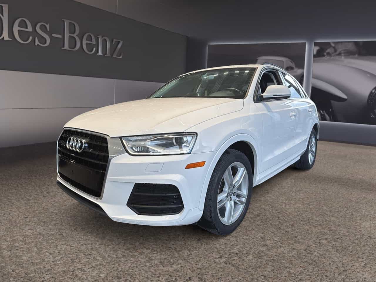 Image 1 Audi Q3 Komfort Quattro Toit panoramique, Lecteur CD... 2016