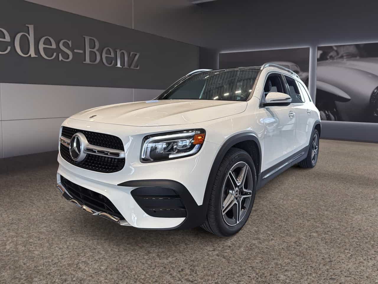 Image 1 Mercedes-Benz GLB-Class GLB 250 Ensemble Sport & Garniture Exclusive 2023