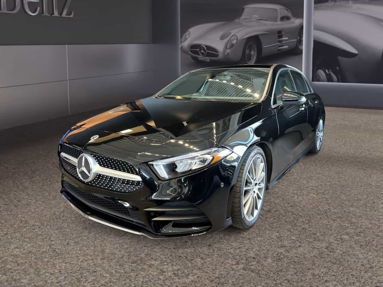 2022 Mercedes-Benz A-Class A 250 Ensembles Sport & Premium - Image 1