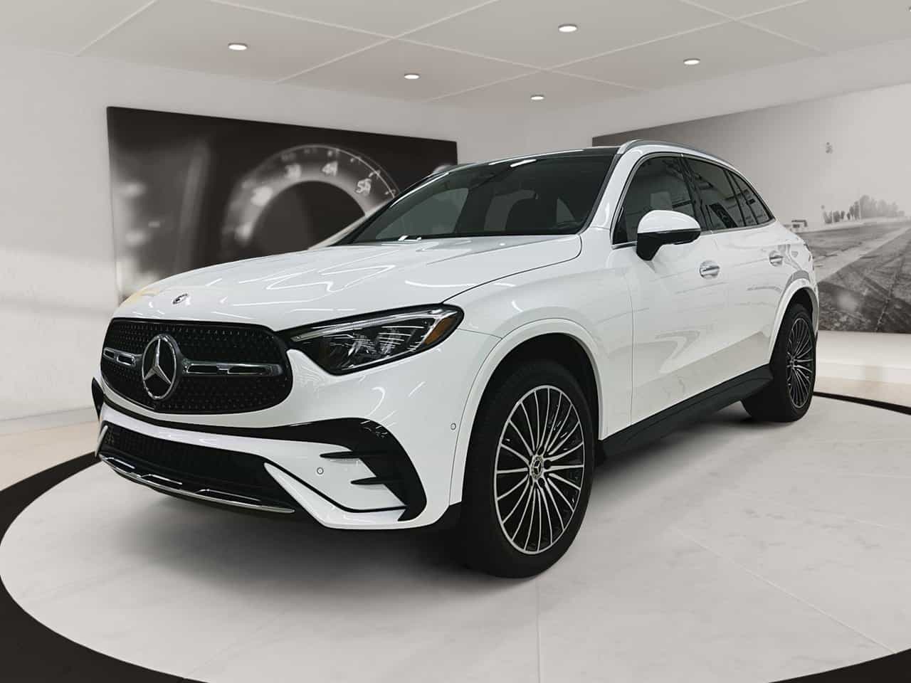 2023 Mercedes-Benz GLC Glc 300 - Image 1