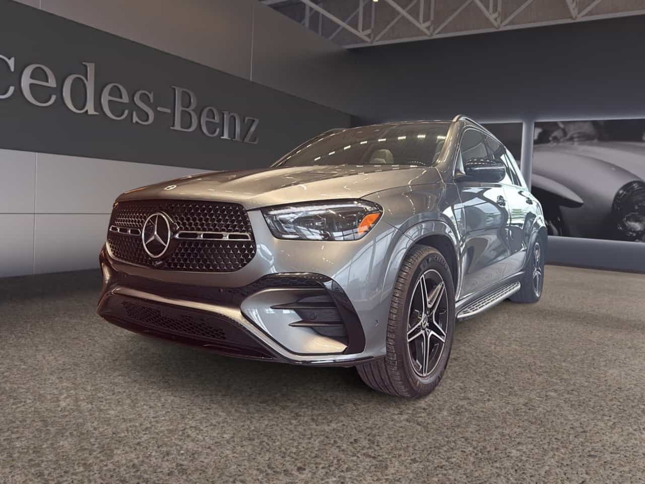 2025 Mercedes-Benz GLE-Class GLE 450 Ens. Nuit, Garnitures Exclusive & Sommet... - Image 1