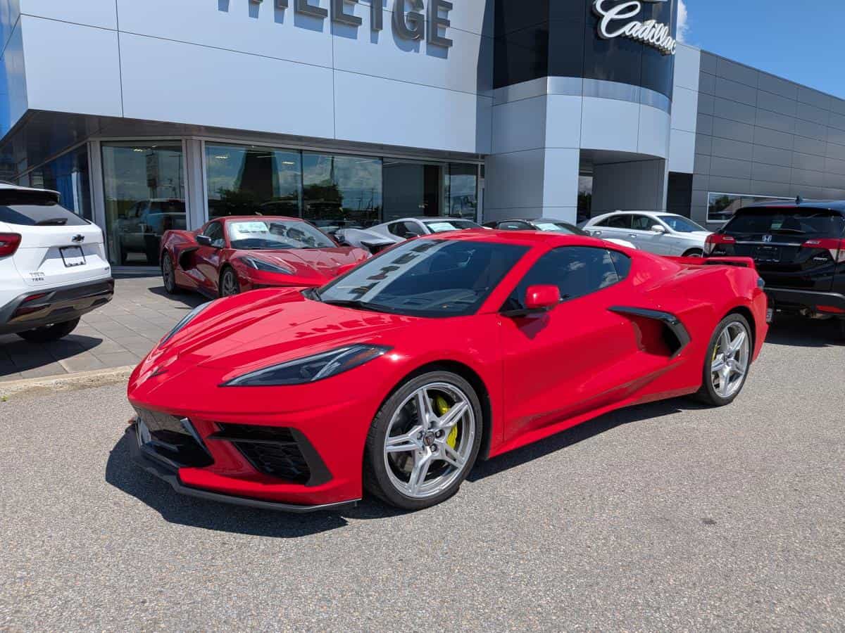 Image 1 Chevrolet Corvette Stingray 2Lt Z51 2021