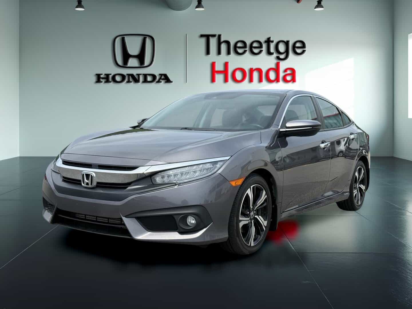 2018 Honda Civic Tourisme - Image 1