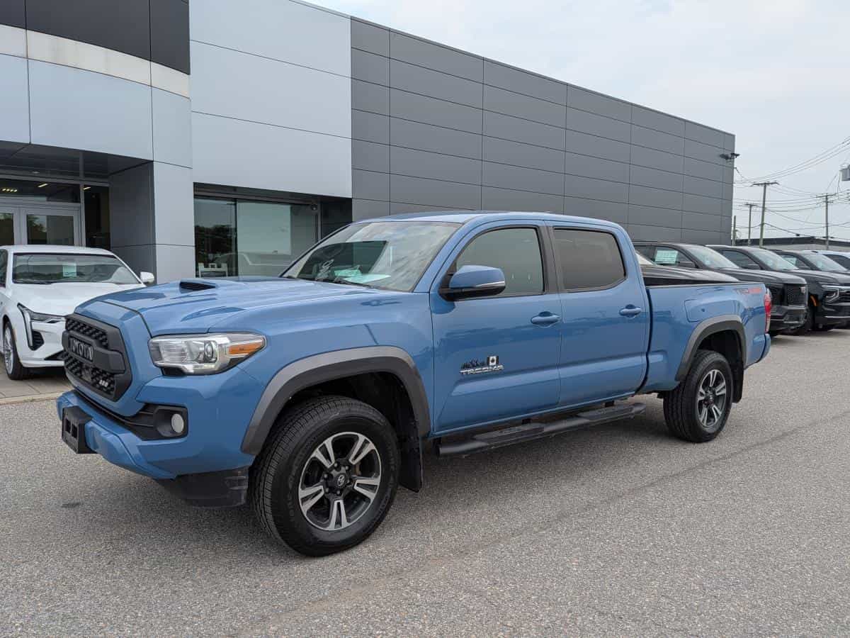 2019 Toyota Tacoma TRD Sport V6 - Image 1