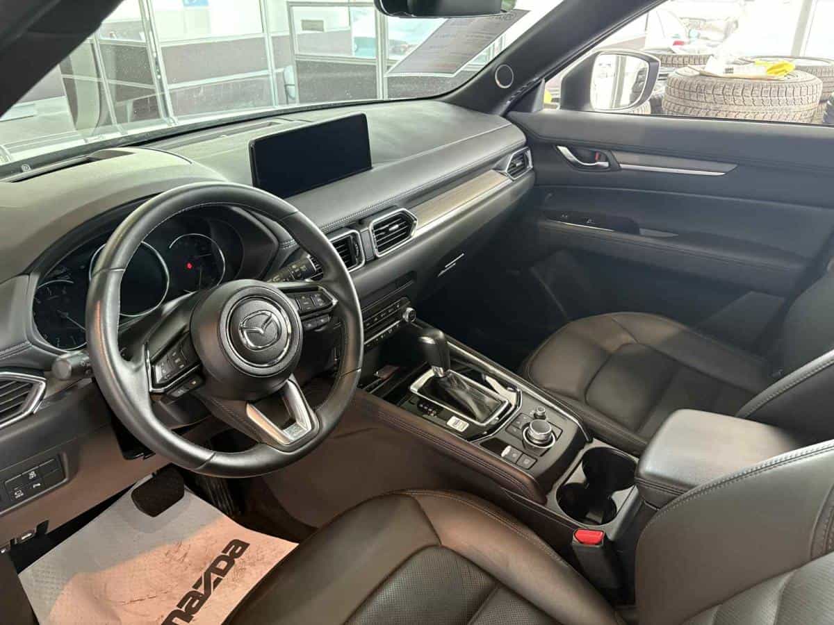 2023 Mazda CX-5 Signature AWD - Image 15