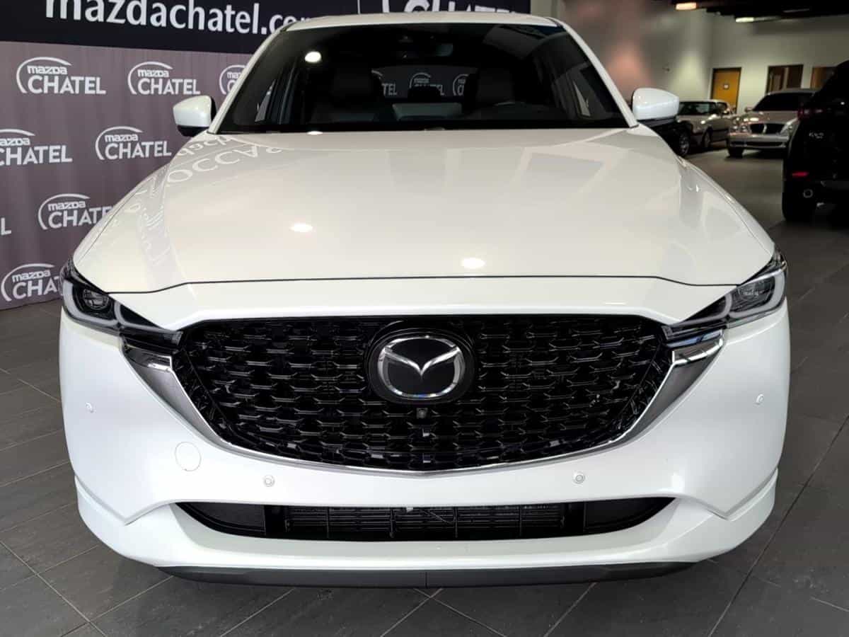 2023 Mazda CX-5 Signature TI - Image 3
