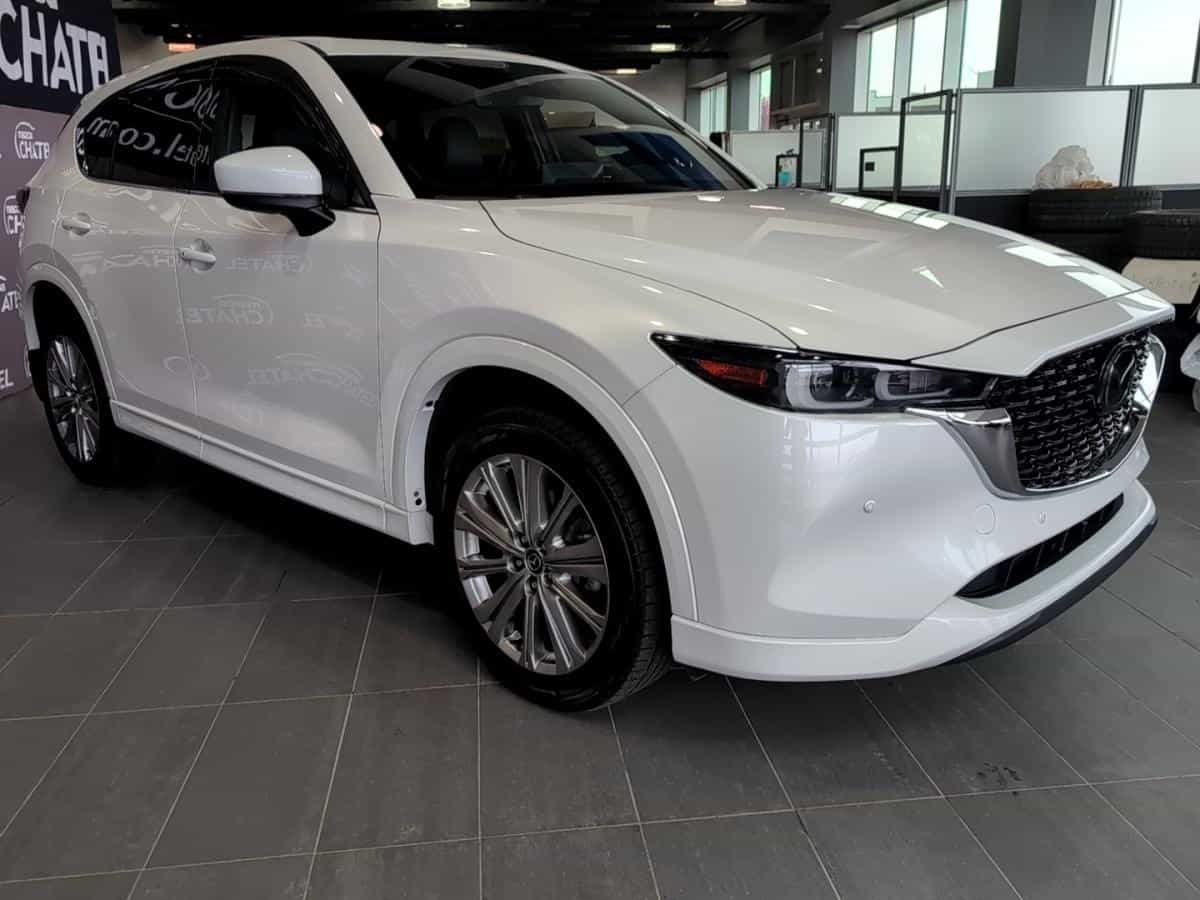 2023 Mazda CX-5 Signature TI - Image 4