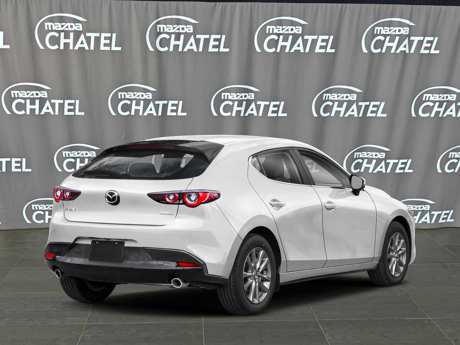 2025 Mazda MAZDA3 SPORT GS - Image 2
