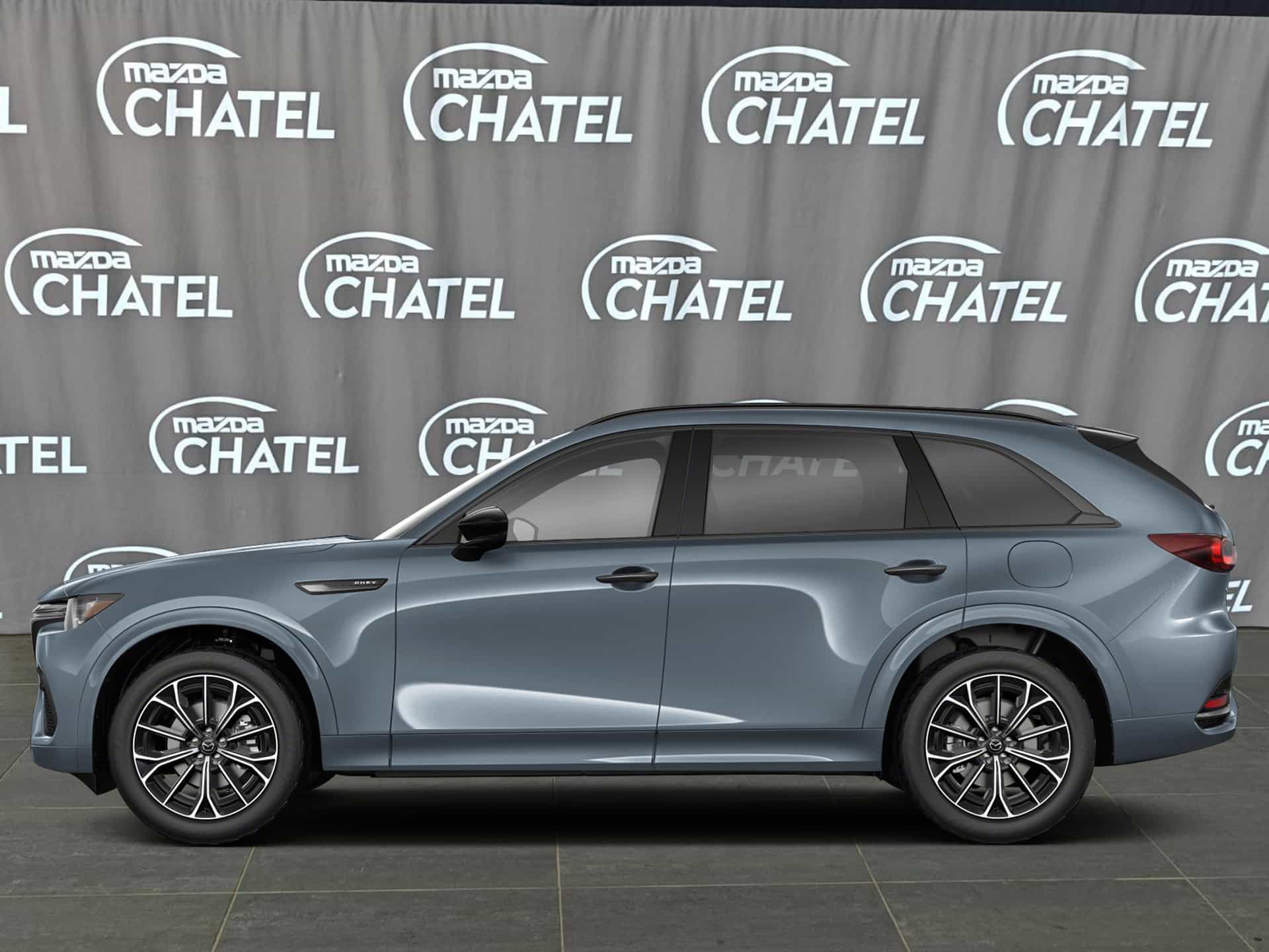 2025 Mazda CX-70 PHEV GT - Image 2