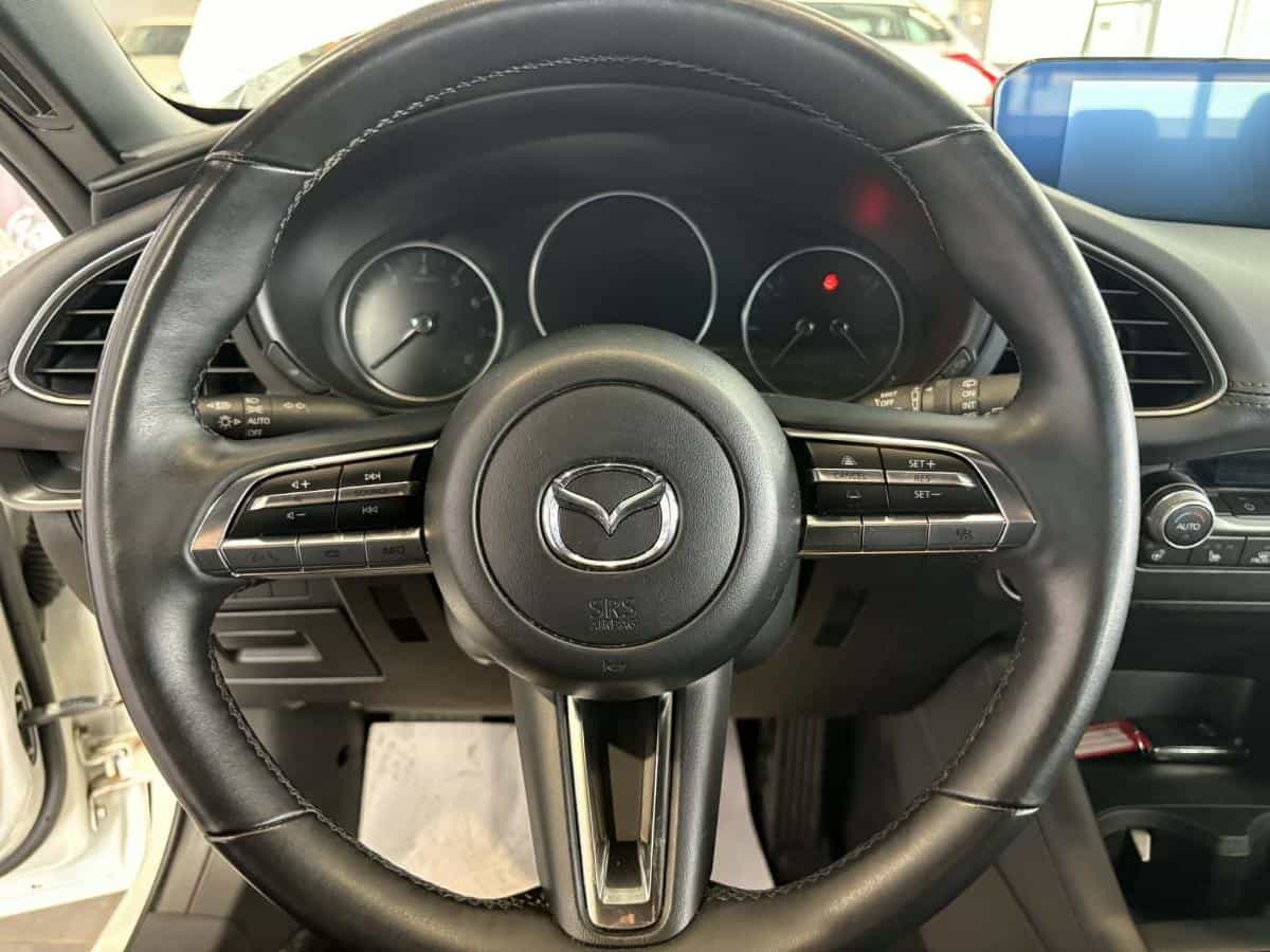 2023 Mazda MAZDA3 SPORT GS TI i-ACTIV BA - Image 13