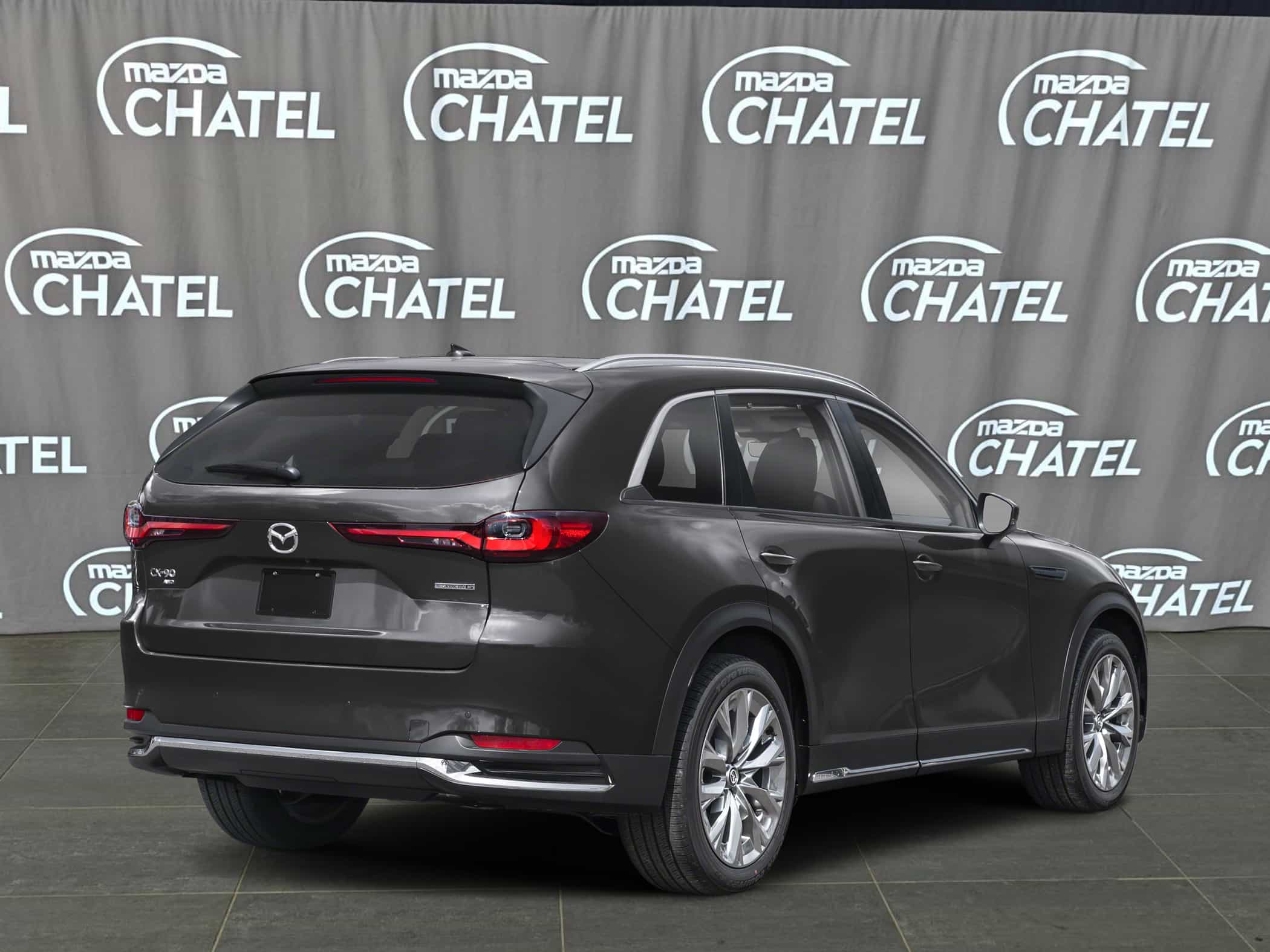 2025 Mazda CX-90 MHEV GT - Image 2