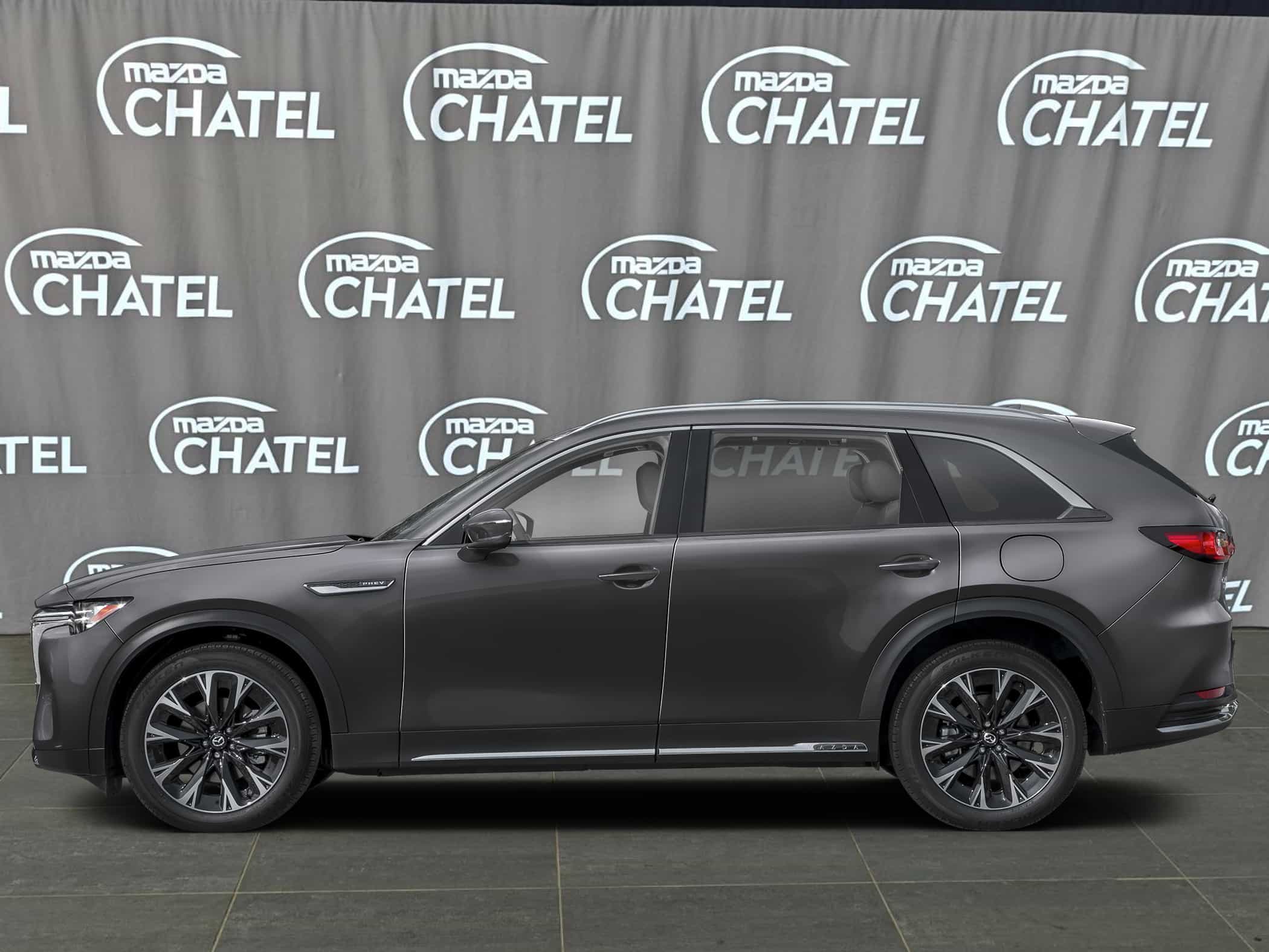 2025 Mazda CX-90 PHEV GT - Image 3