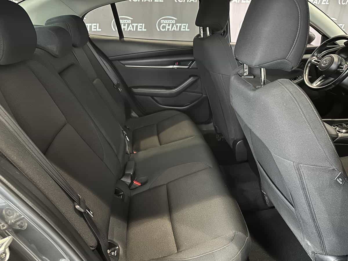 2022 Mazda Mazda3 Gs Ta Ba - Image 9
