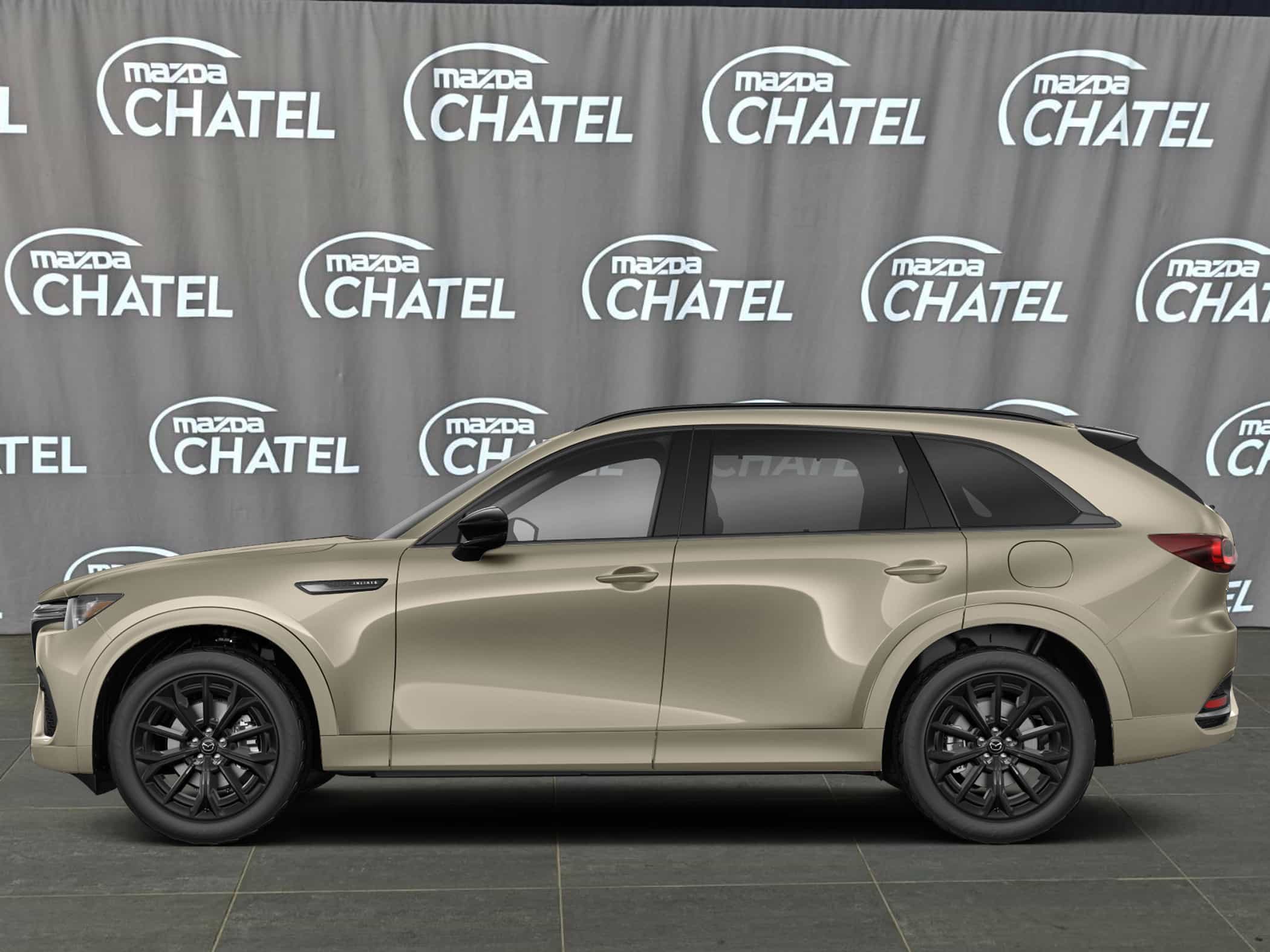 2026 Mazda CX-70 MHEV GT - Image 2