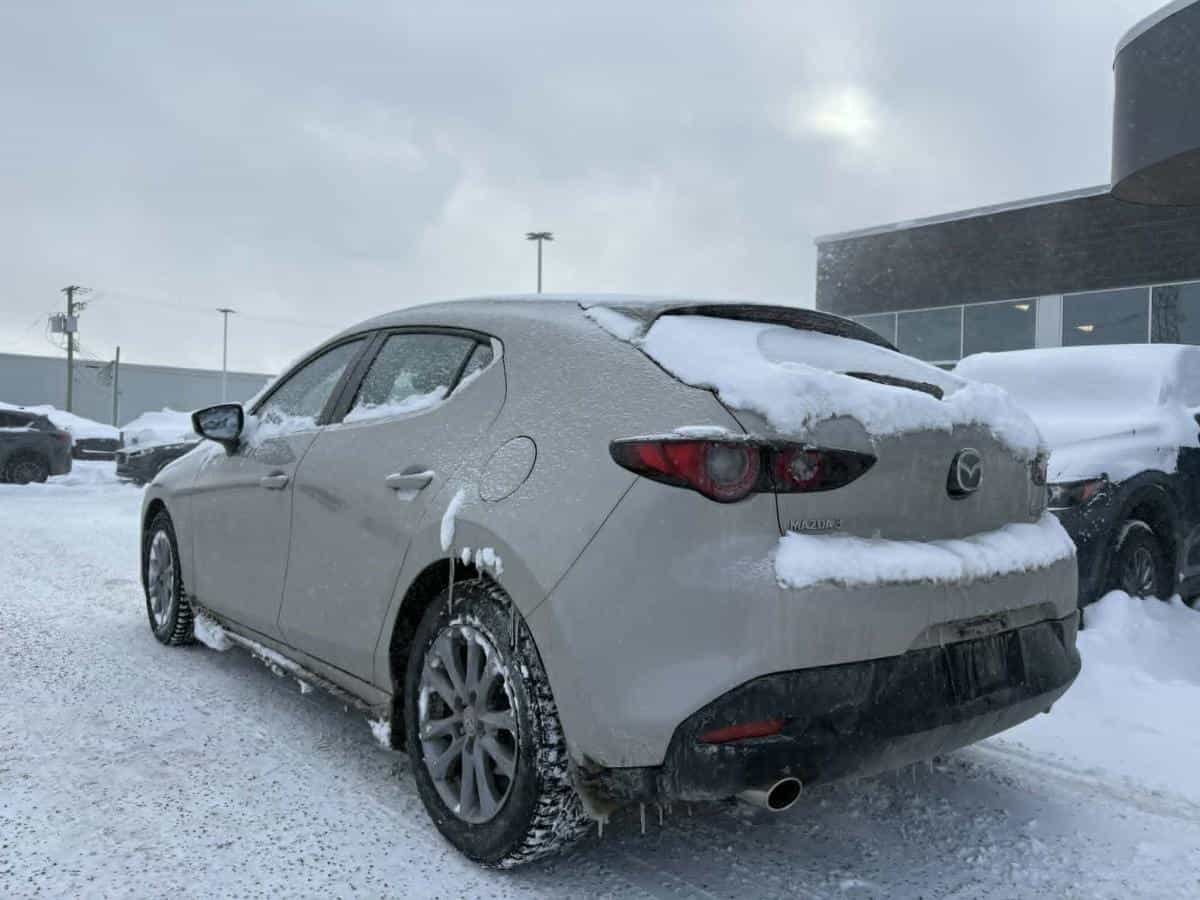 2022 Mazda MAZDA3 SPORT Gx Ta Ba - Image 3