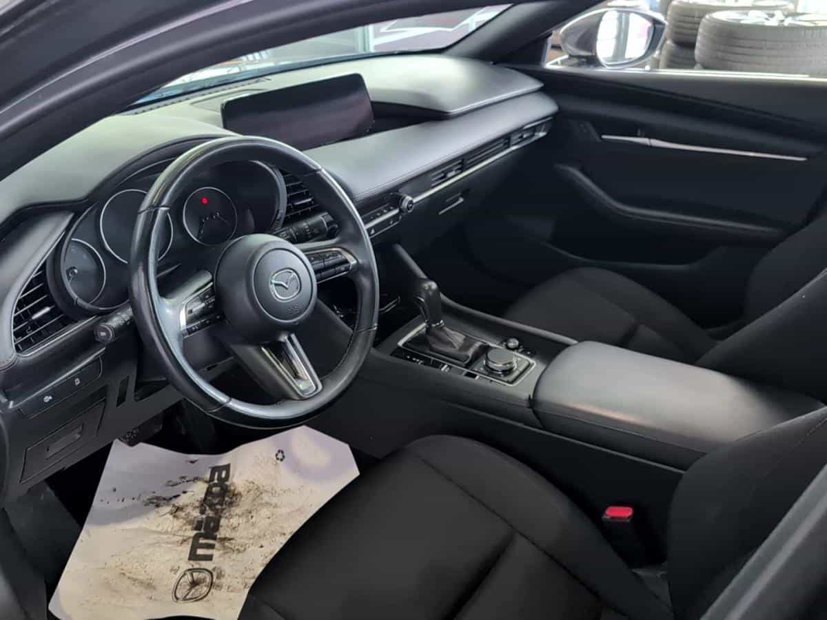 2025 Mazda MAZDA3 SPORT Gs Ta Ba - Image 13