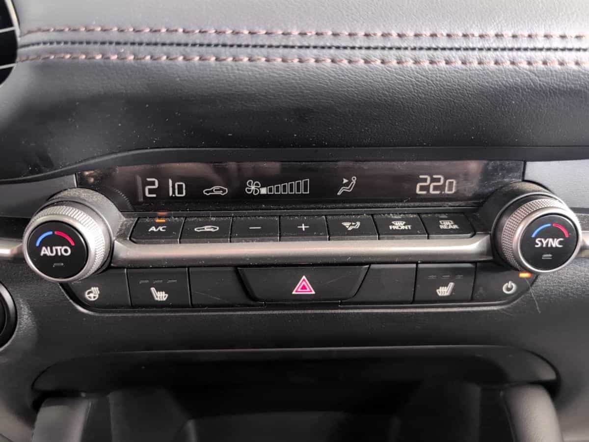 Image 20 Mazda MAZDA3 SPORT Gs Ta Ba 2025