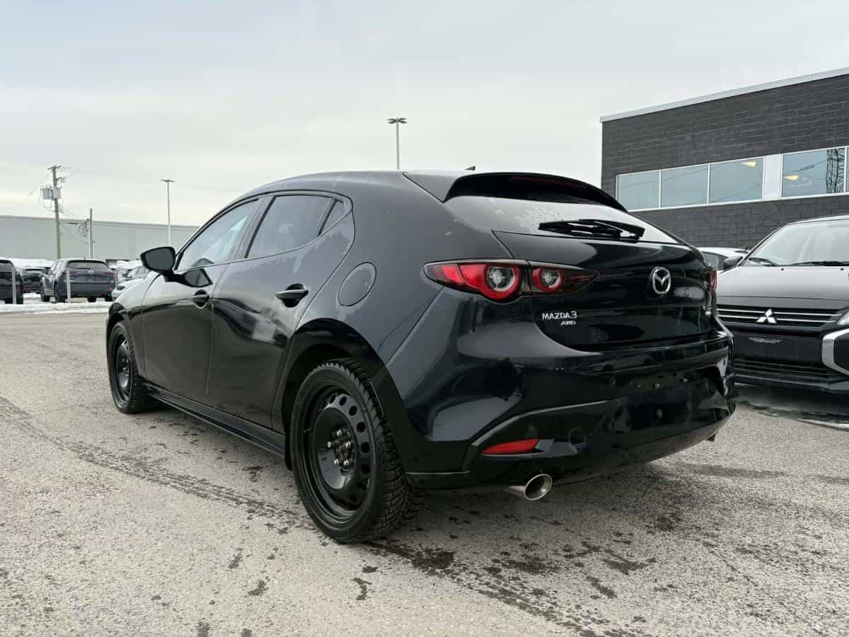 Image 3 Mazda MAZDA3 SPORT GT avec moteur turbo BA TI i-ACTIV 2022