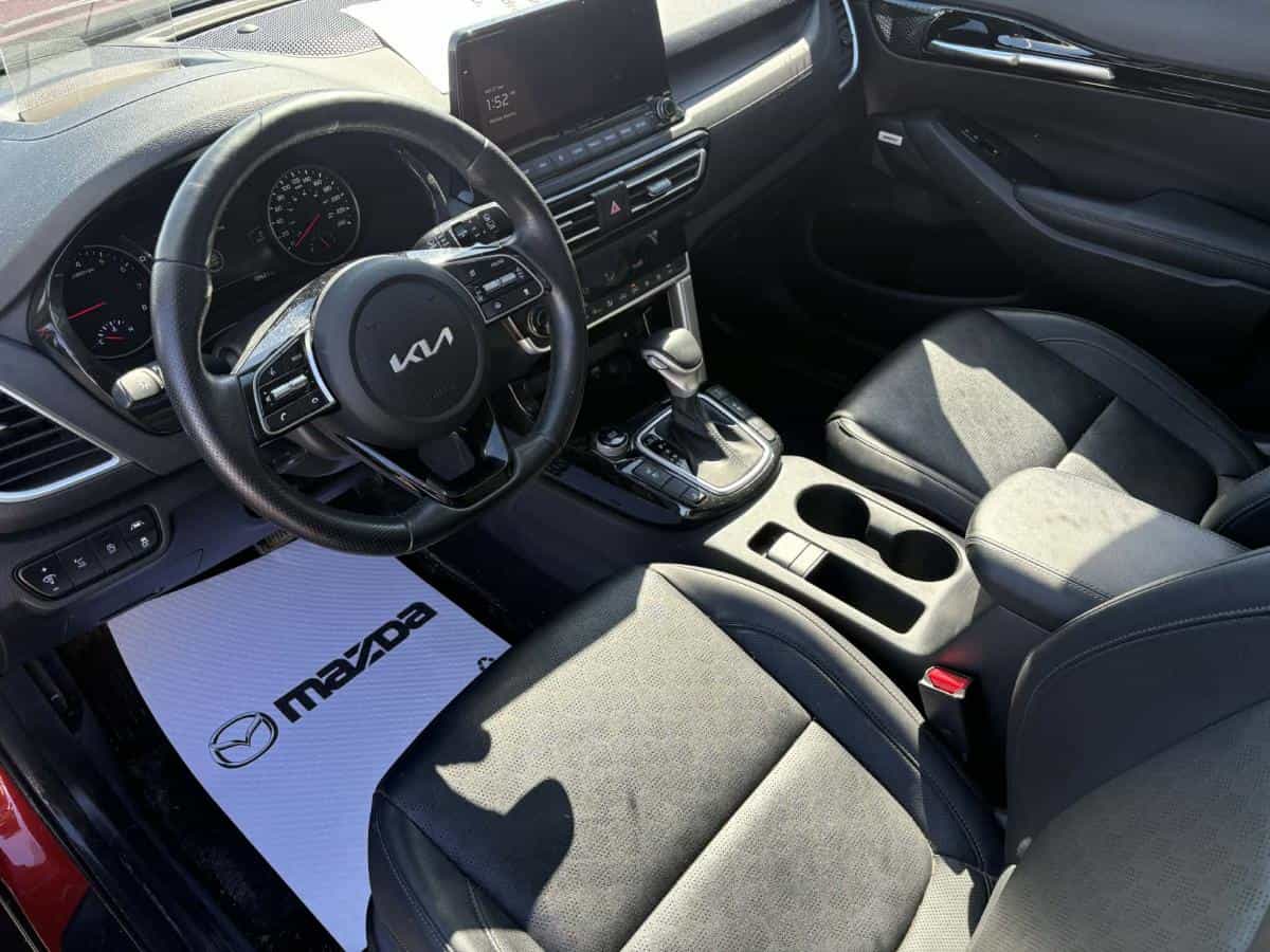 Image 4 Kia Seltos SX Turbo TI avec intérieur noir 2023