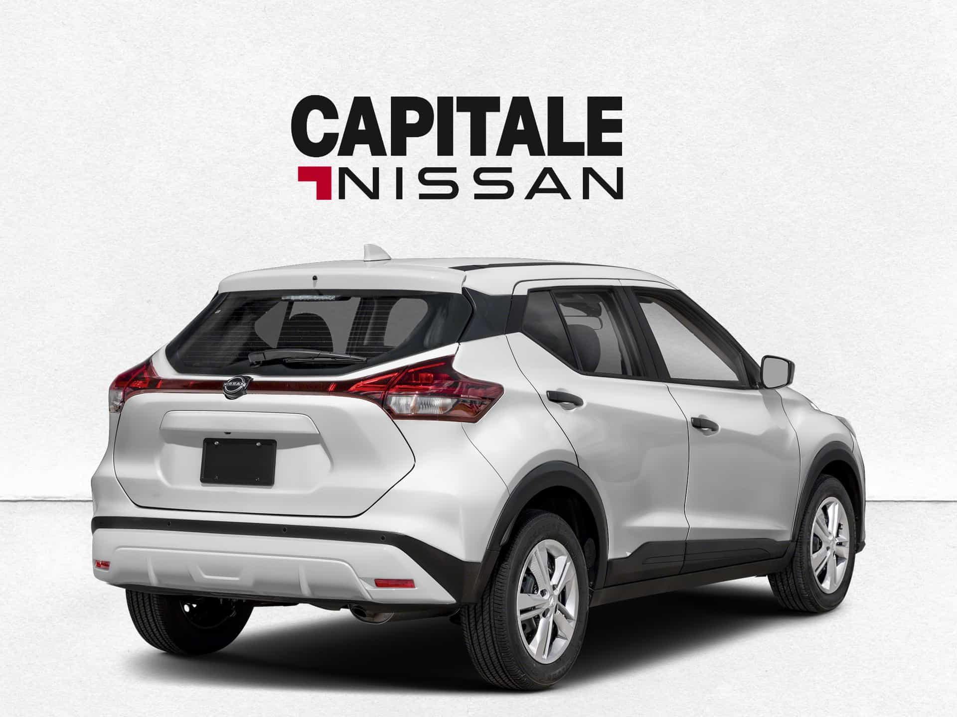 2025 Nissan Kicks Play S Avant - Image 2