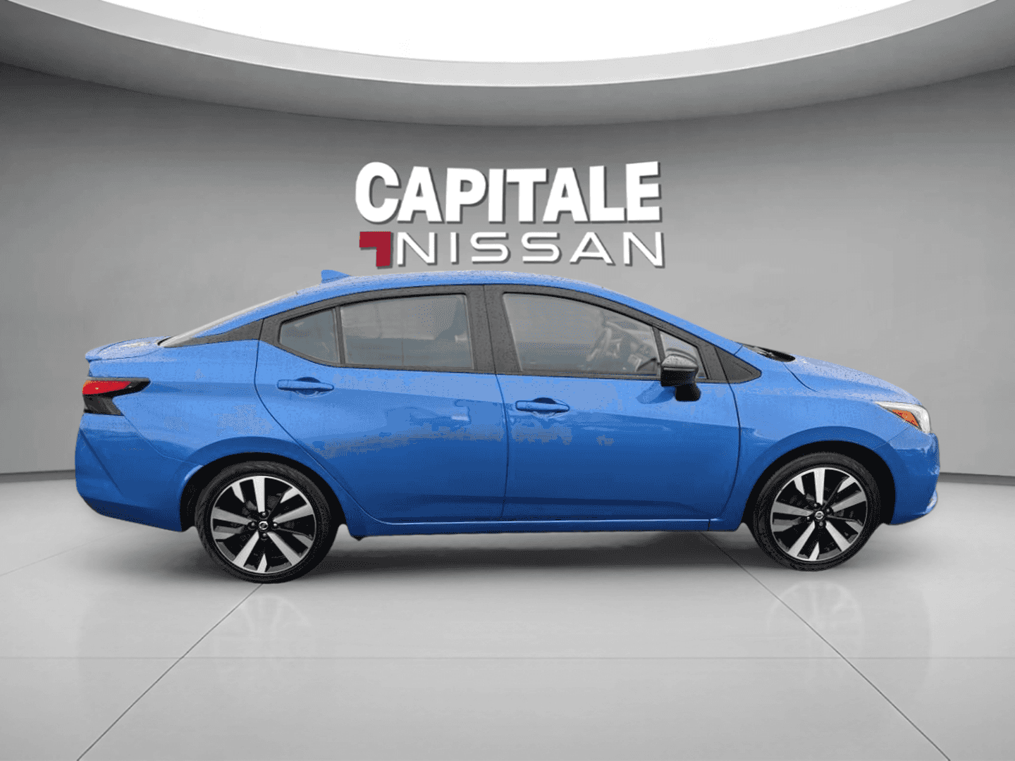 2022 Nissan Versa Sr Cvt - Image 7