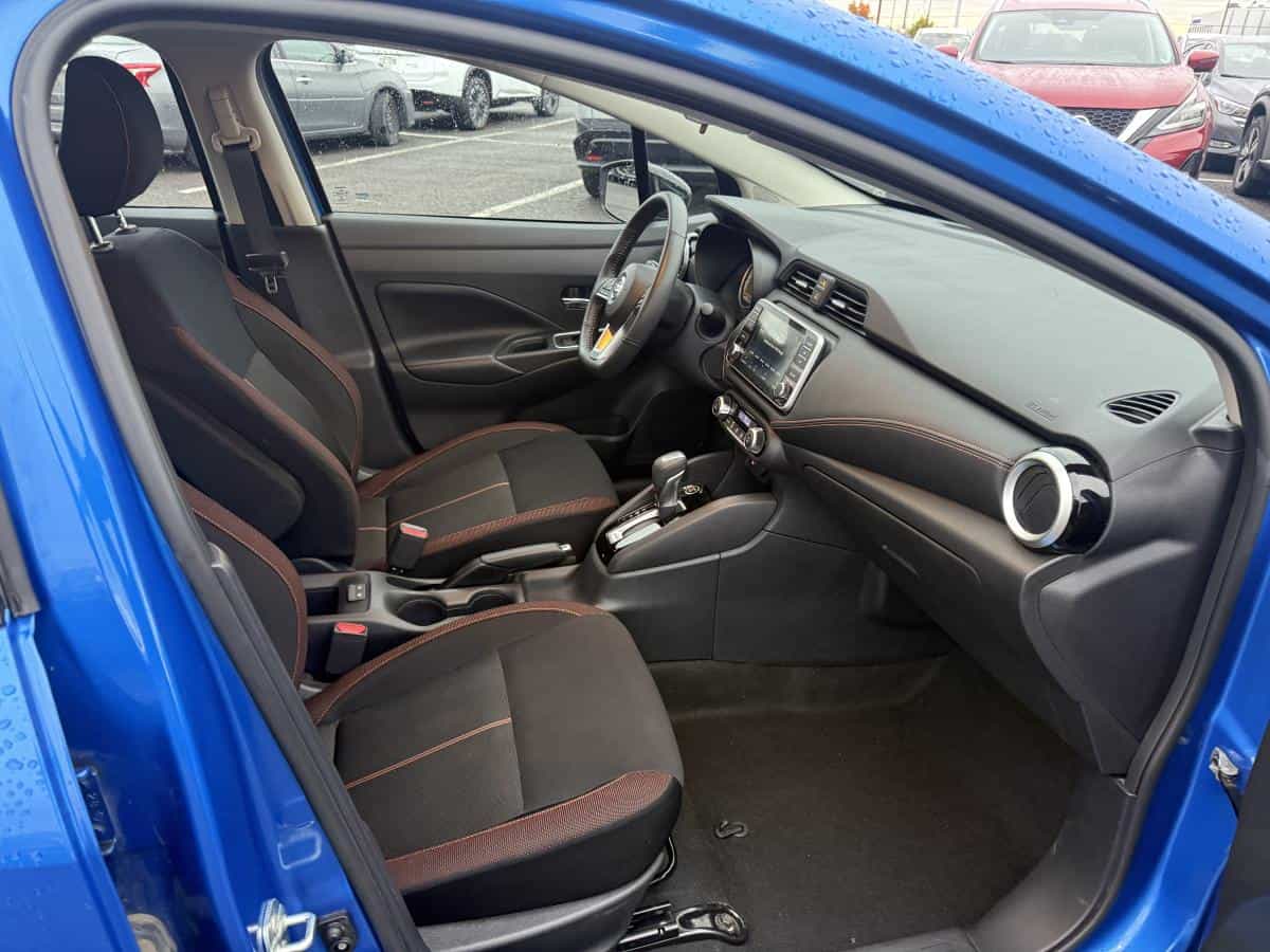2022 Nissan Versa Sr Cvt - Image 13