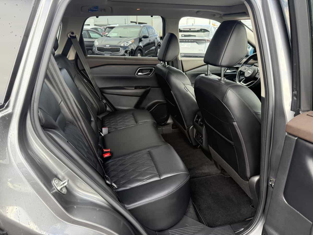 2023 Nissan Rogue Platine TI - Image 12