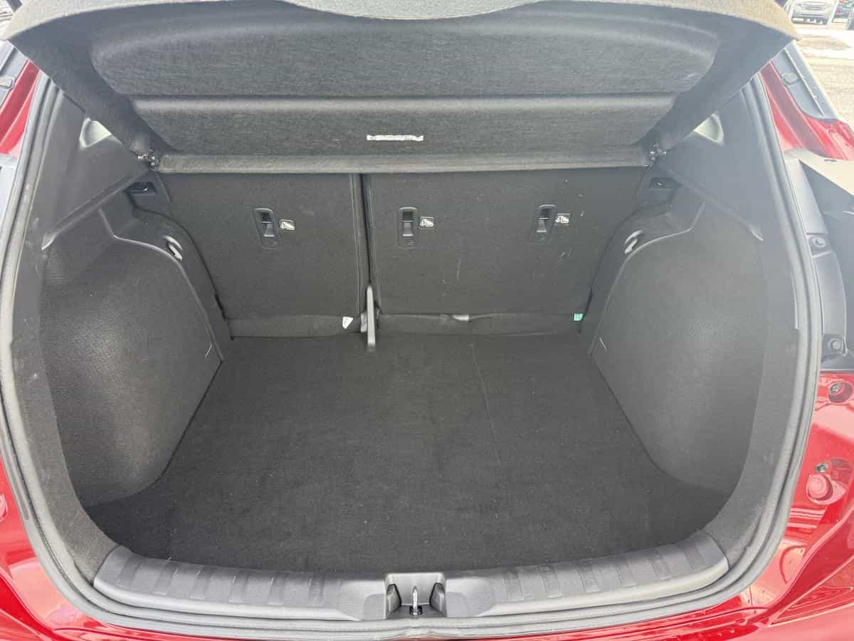 2023 Nissan Kicks Sr Ta - Image 13