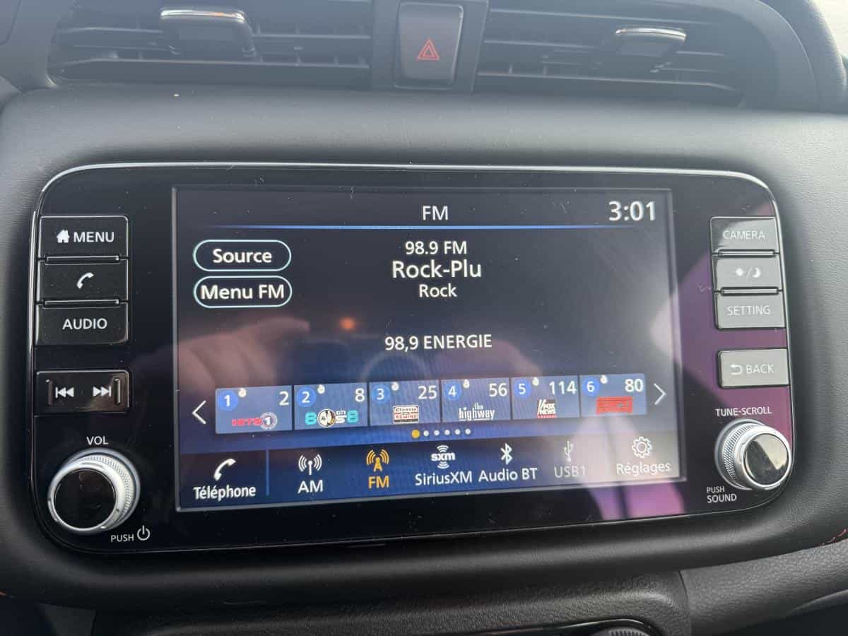 2023 Nissan Kicks Sr Ta - Image 17