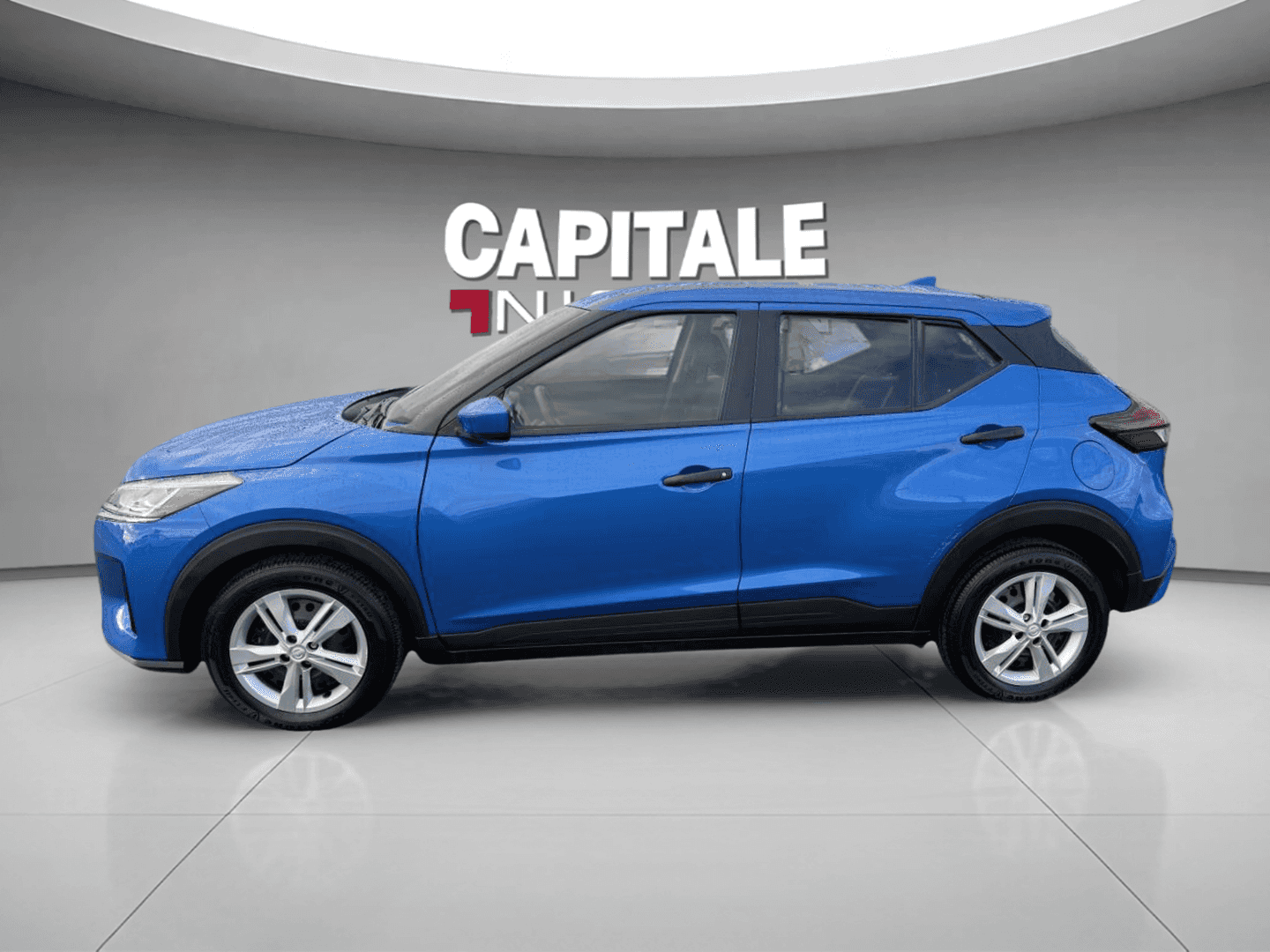 2024 Nissan Kicks S Ta - Image 2