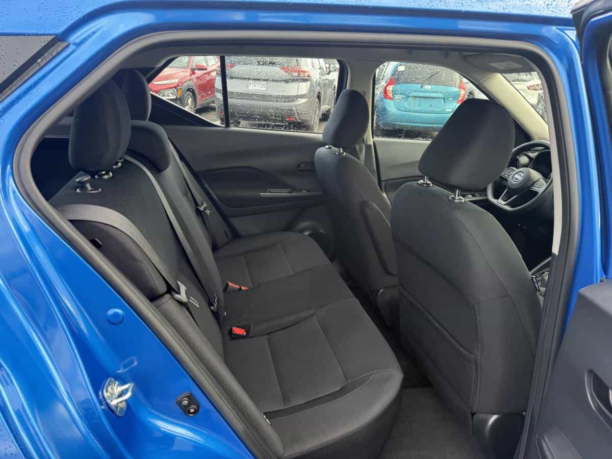 2024 Nissan Kicks S Ta - Image 12