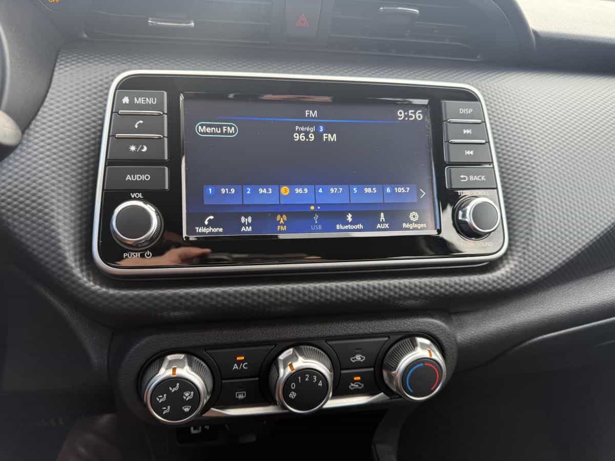 2024 Nissan Kicks S Ta - Image 14