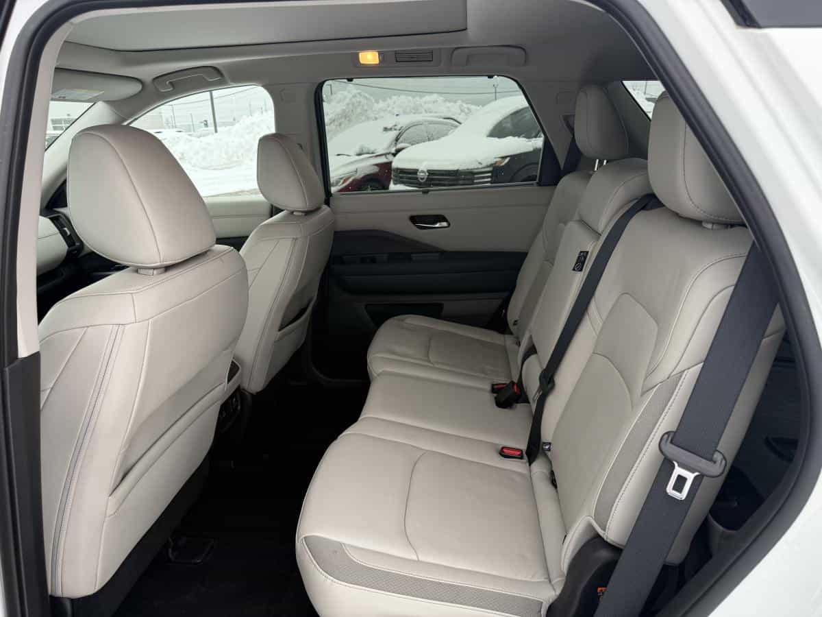 Image 11 Nissan Pathfinder Sl 4Rm 2023