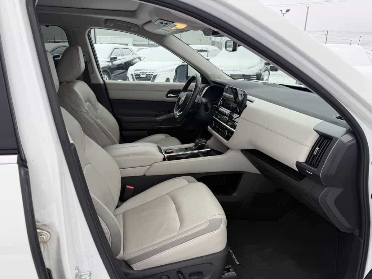 Image 14 Nissan Pathfinder Sl 4Rm 2023