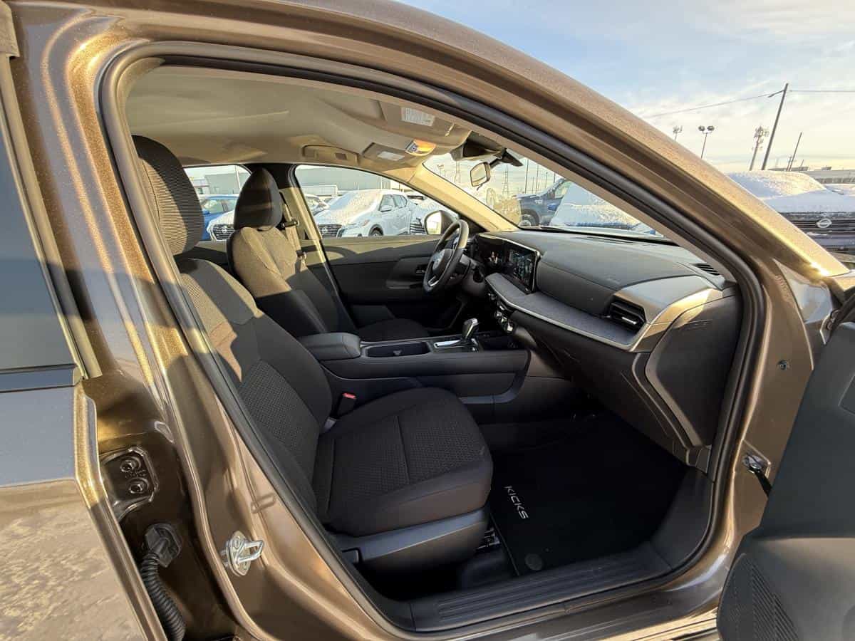 Image 13 Nissan Kicks S Ta 2026