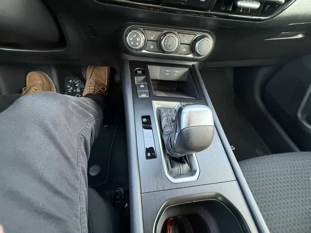 Image 16 Nissan Kicks S Ta 2026