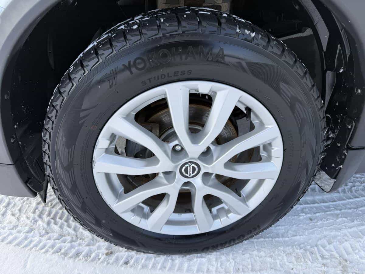 2020 Nissan Rogue S Ta - Image 8