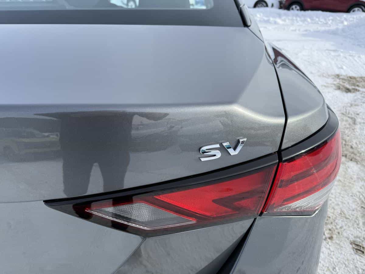 2024 Nissan Sentra Sv Cvt - Image 5