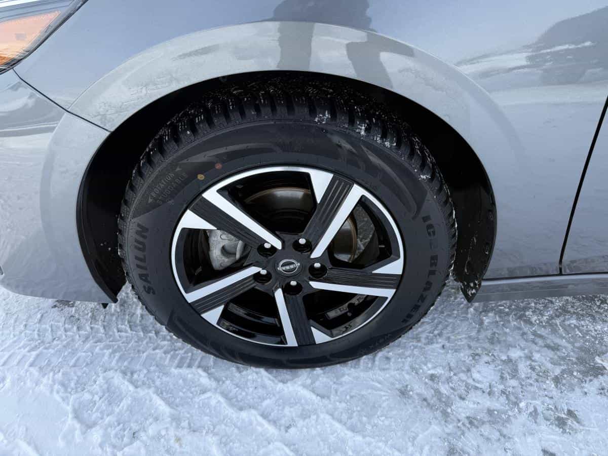 2024 Nissan Sentra Sv Cvt - Image 10