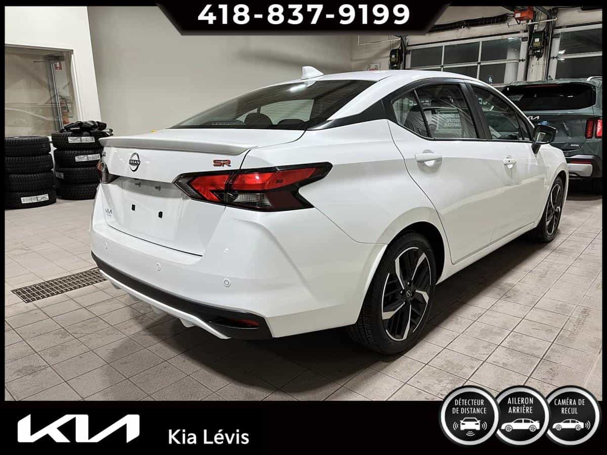 2023 Nissan Versa Sr Cvt - Image 3