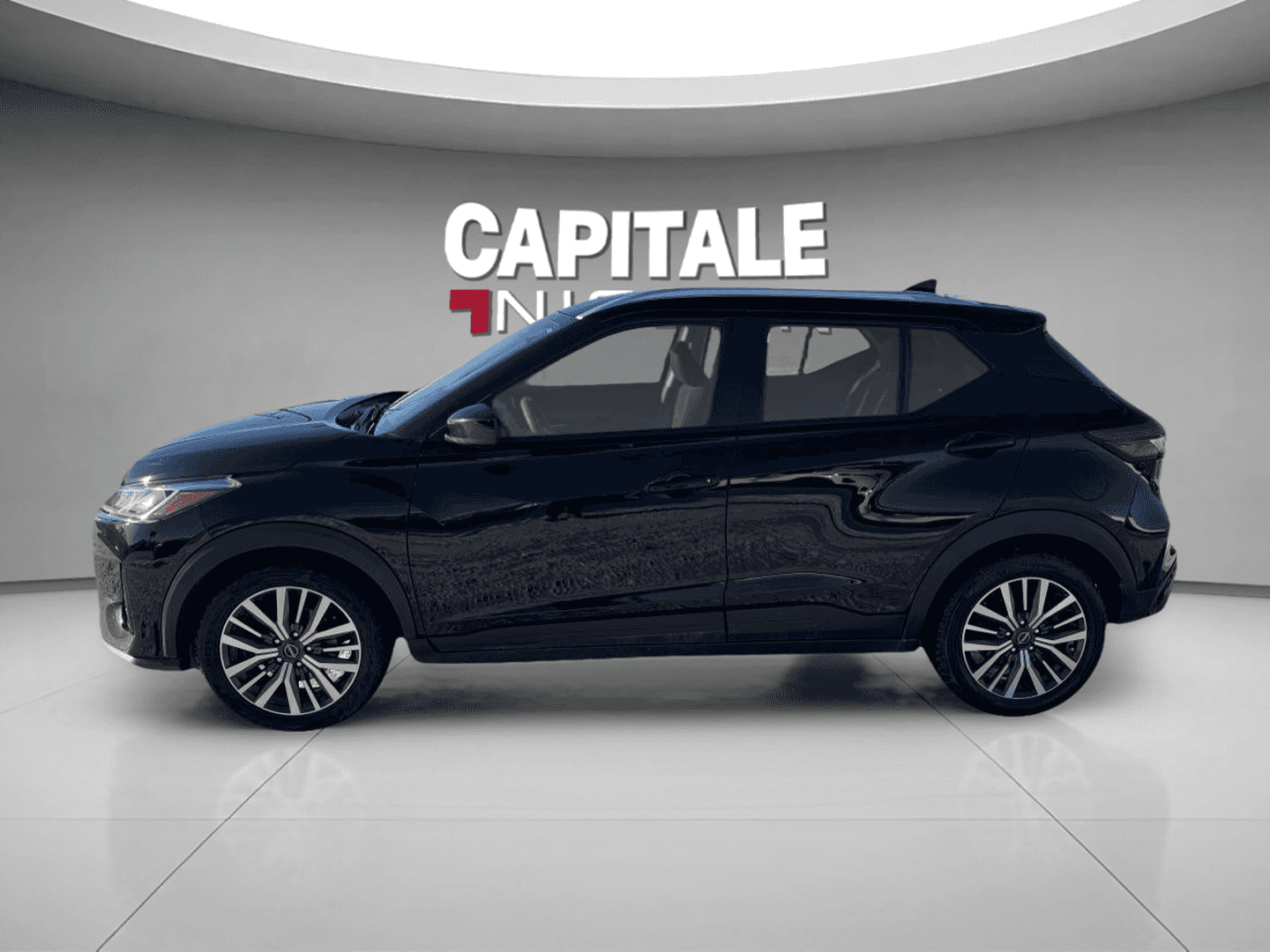 2024 Nissan Kicks Sv Ta - Image 2