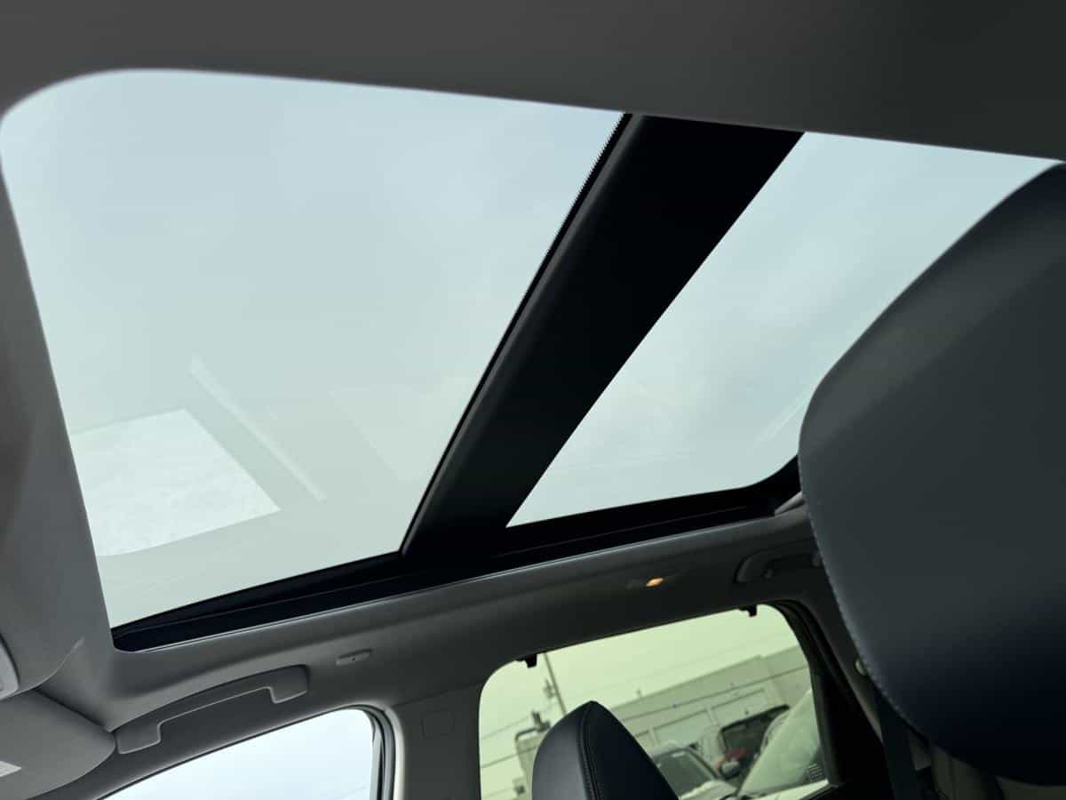 2023 Nissan Rogue SV Édition de minuit TI - Image 10