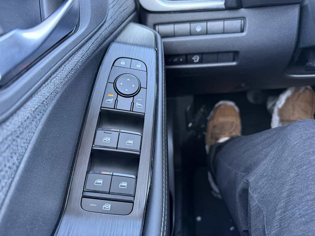 Image 21 Nissan Rogue SV TI avec ensemble toit ouvrant 2023