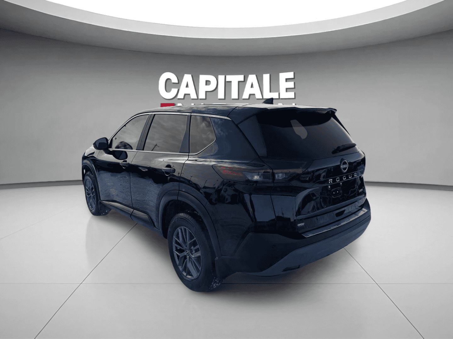 2023 Nissan Rogue S Ti - Image 3