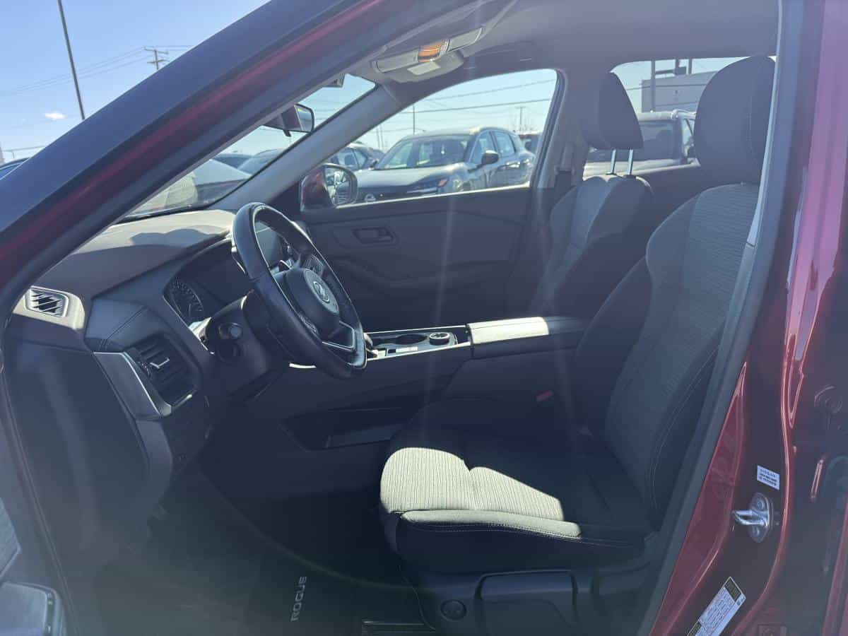 2021 Nissan Rogue S Ti - Image 10