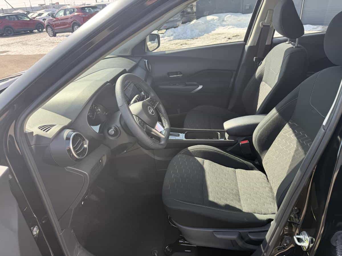 2024 Nissan Kicks Sv Ta - Image 11